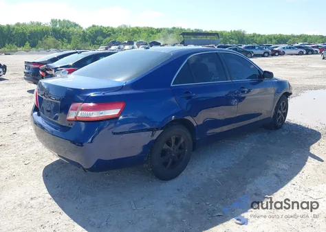 2011 Toyota Camry Le z USA, uszkodzony, nr VIN 4T1BF3EK6BU594085